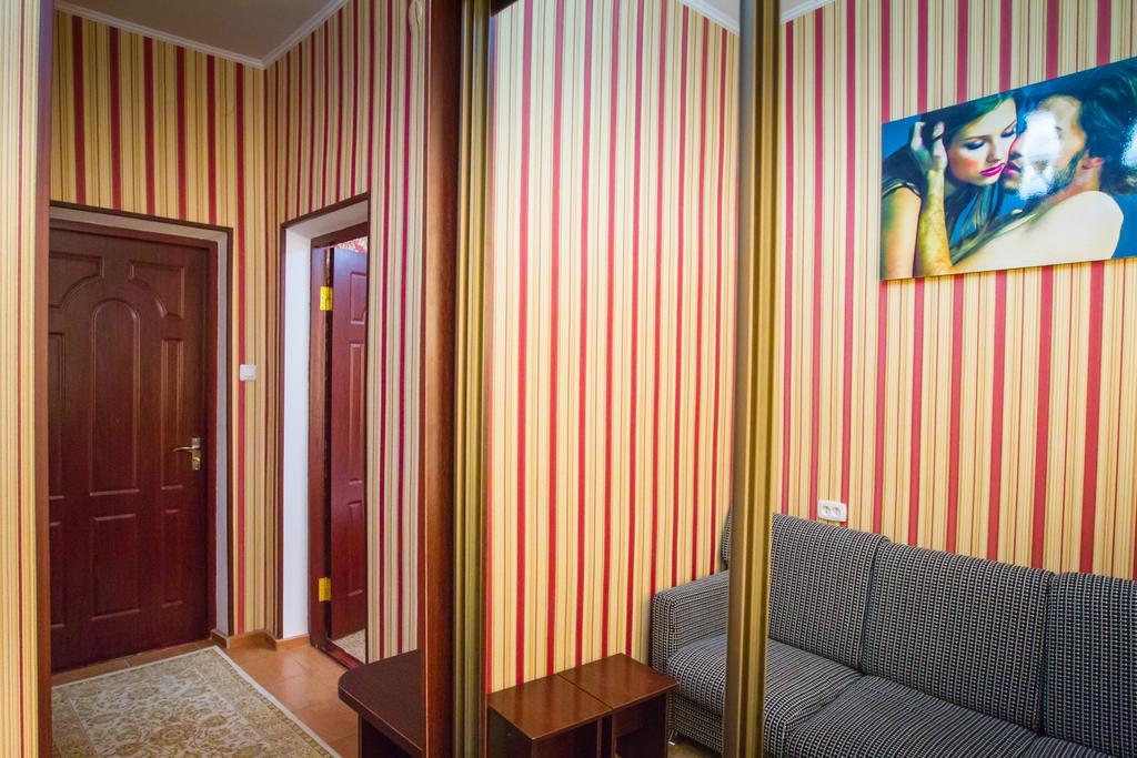 Diar Hotel Атырау Экстерьер фото