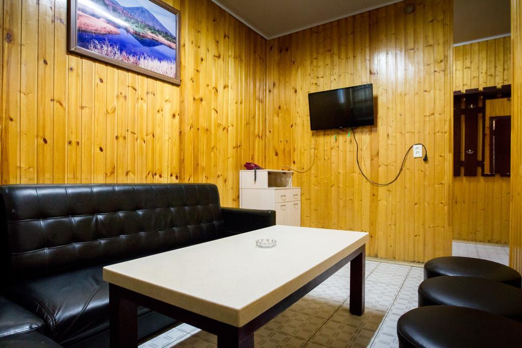 Diar Hotel Атырау Экстерьер фото
